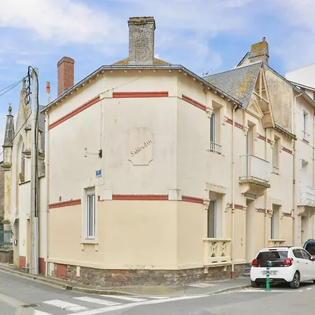 Au Pied De La Semesterbostad
