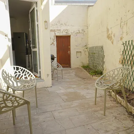 Au Pied De La Les Sables-dʼOlonne