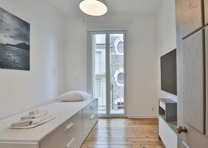 Au Pied De La 度假居