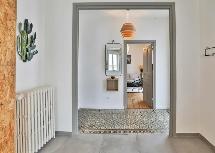 Au Pied De La 度假居 *