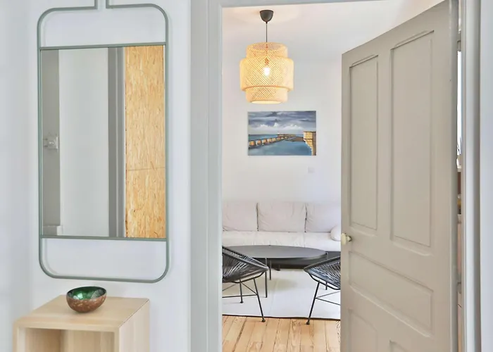 度假居 Au Pied De La 莱萨布勒-多洛讷